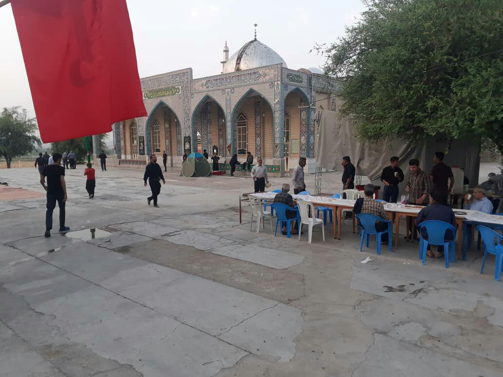 برپايي ايستگاه سلامت در موکب مردمي چهارده معصوم (ع) به همت بچه‌هاي مسجد